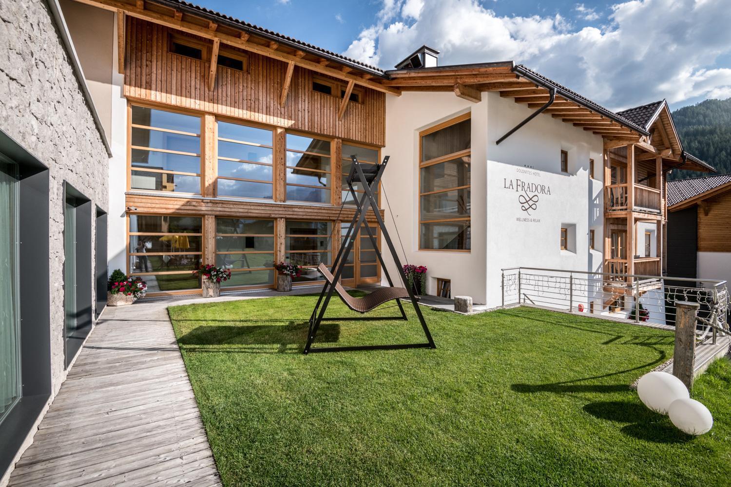 Hotel La Fradora - Dolomites Hotel San Cassiano  Esterno foto